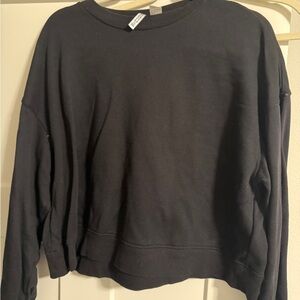 H&M Black Crew Neck Sweater